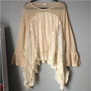 NWOT Altar’d State Spring boutique lace popcorn knit long sleeve top Medium